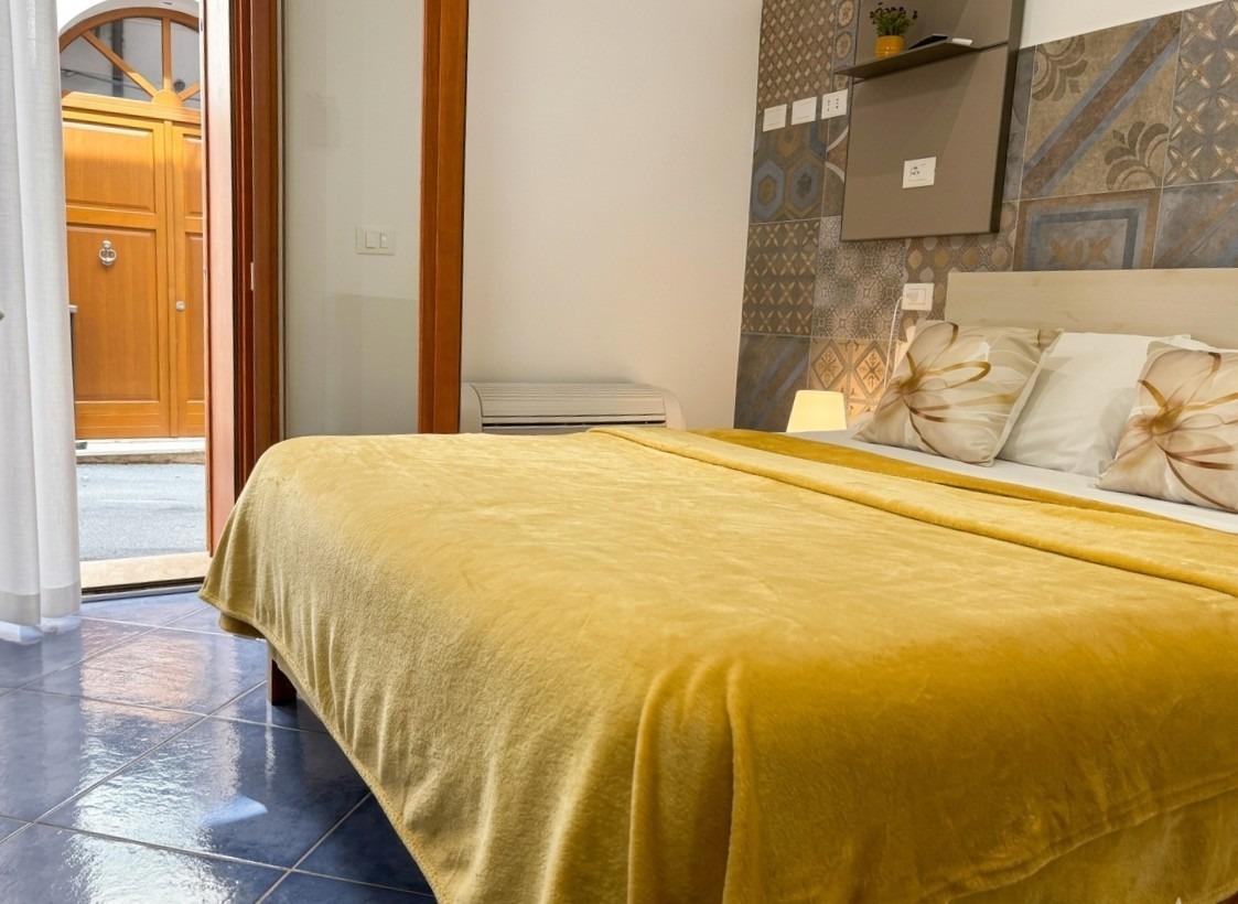 Spazio elegante e funzionale nel cuore di Castellammare del Golfo, a pochi passi dal mare