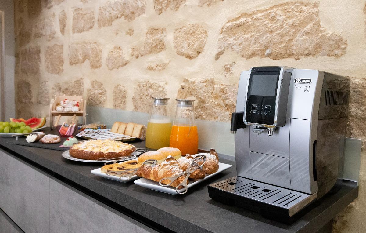 La colazione di DANA ROOMS