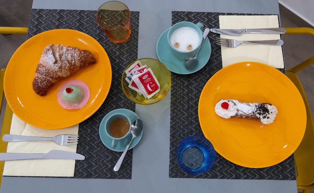 La colazione di DANA ROOMS