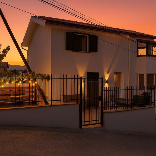  Baida Apartments
