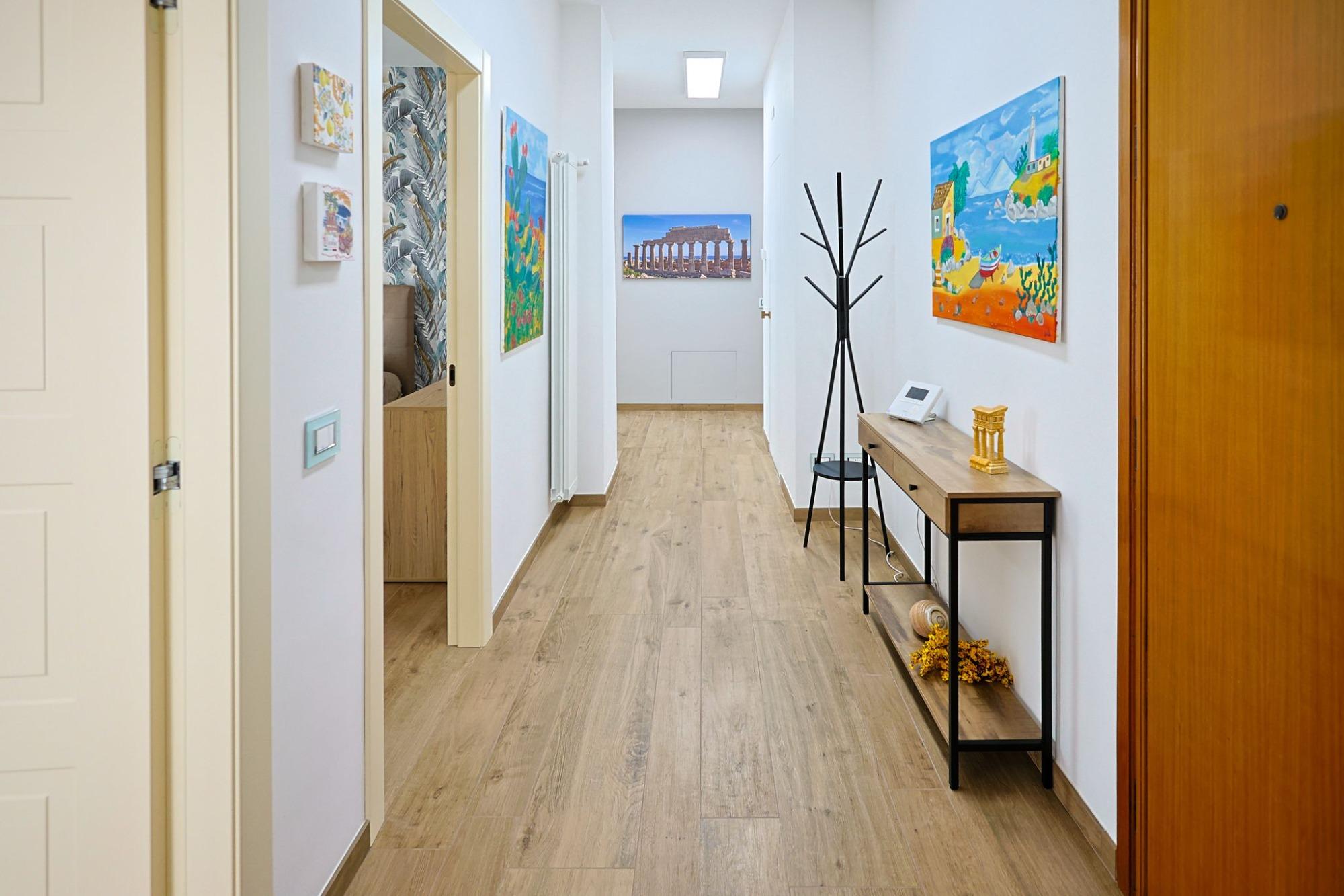 Corridoio di entrata.