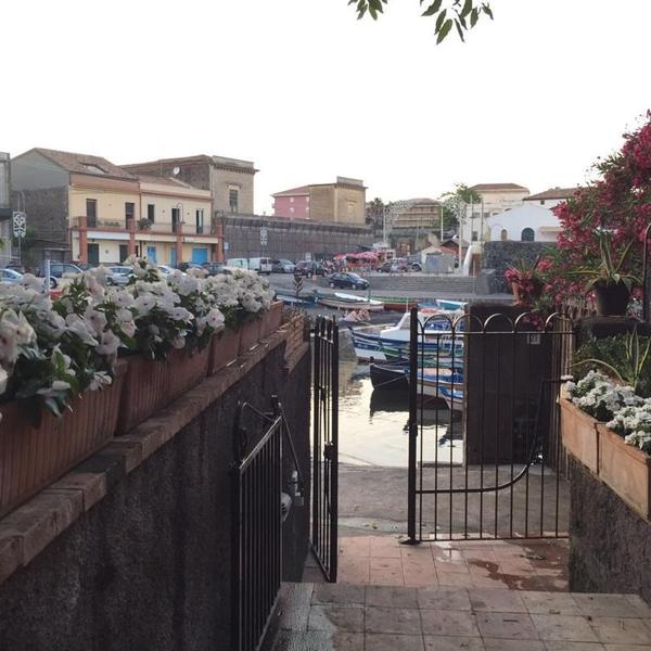  La Barca Di Pozzillo