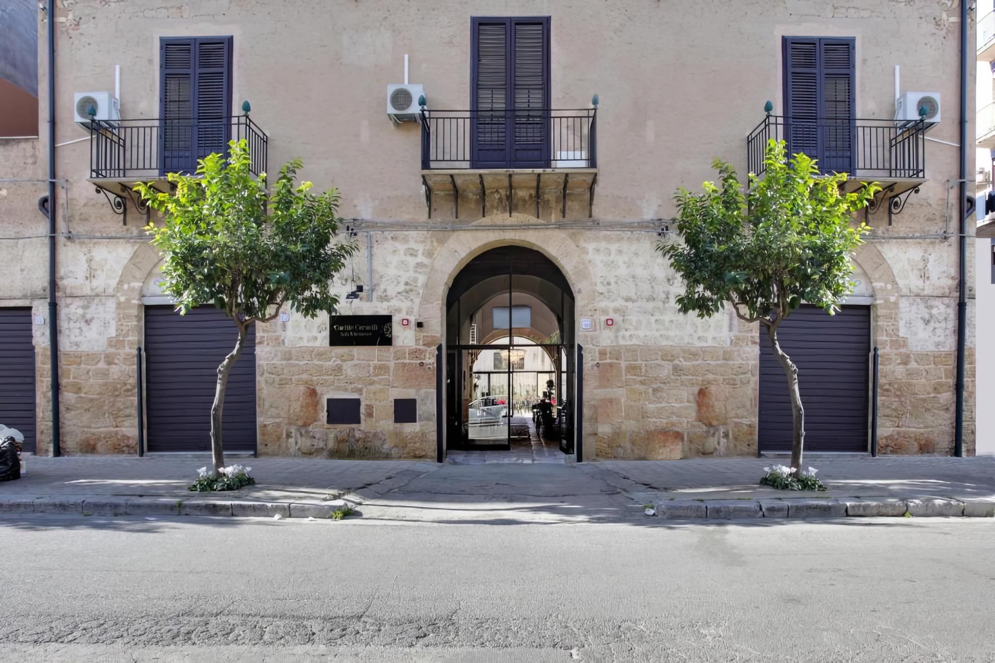 ingresso palazzo