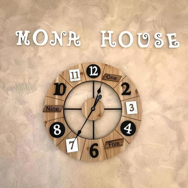 Mona House