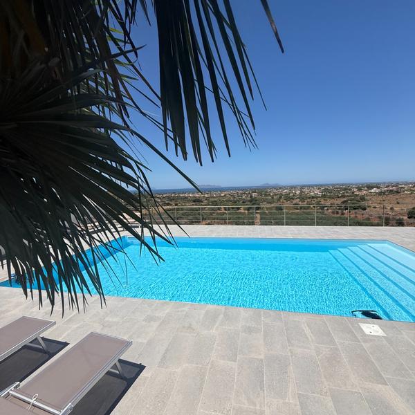  Villa Demirà