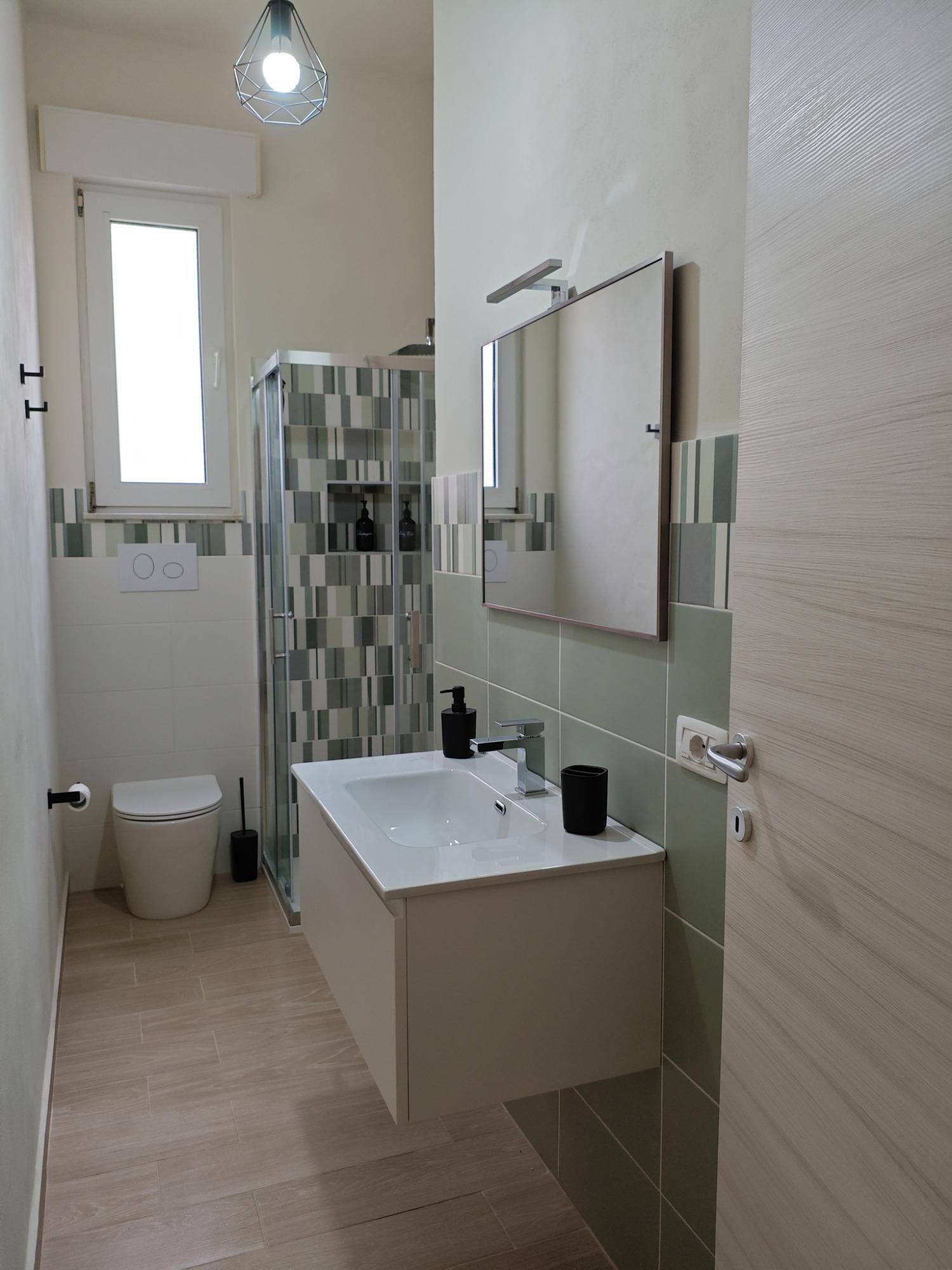 Bagno appartamento Giallo