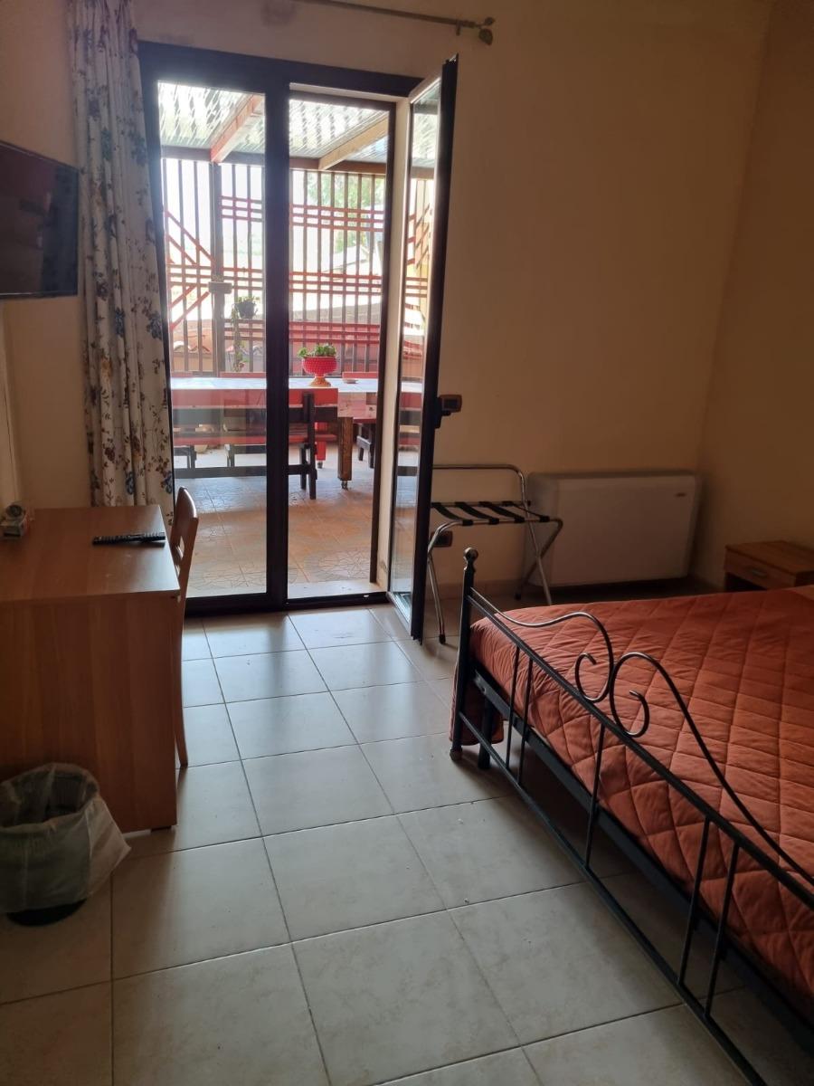 tripla con terrazzo e cucina