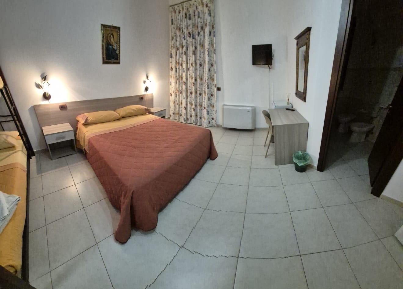 quadrupla con terrazzo e cucina