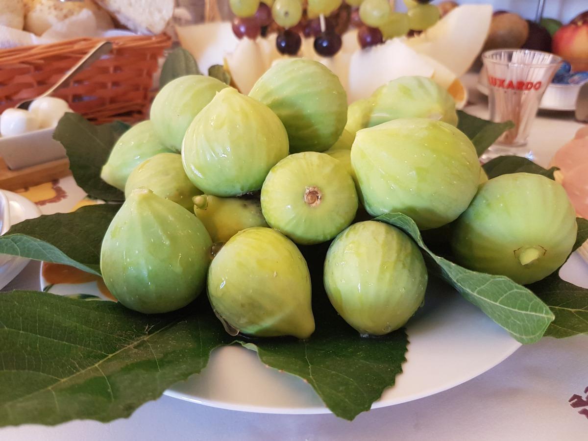 La colazione di B&B VILLA AMBRA ***