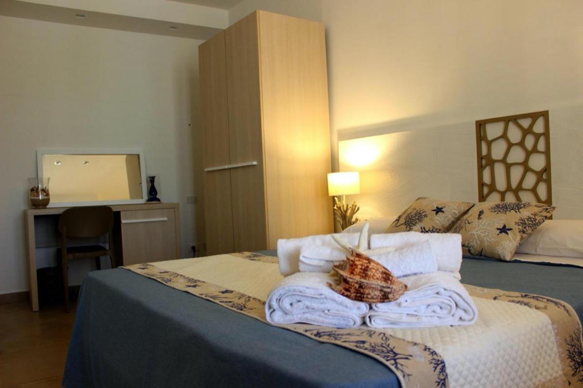 stanze con colazione fra lu mari san vito lo capo