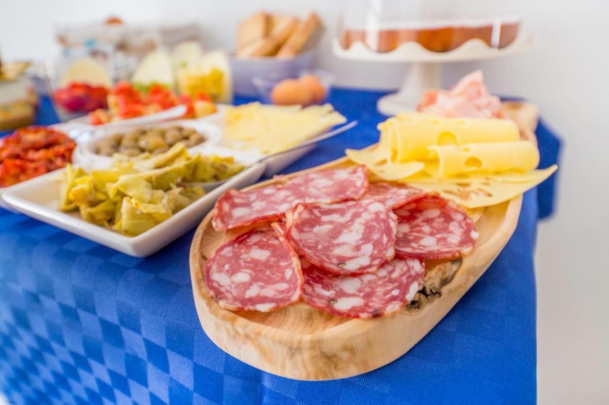 La colazione di DAFNI E NAIDE