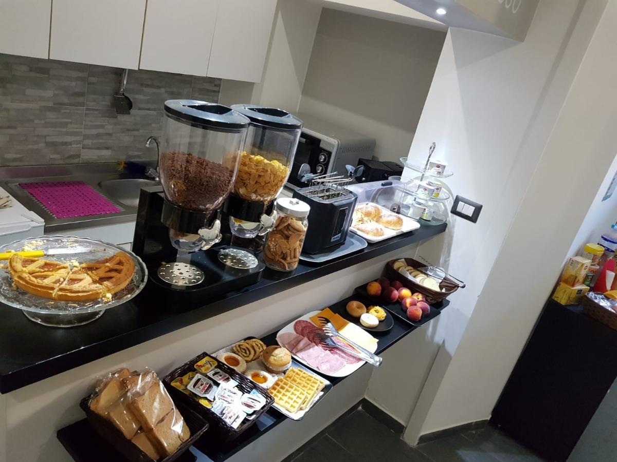La colazione di PASSI DI MARE ROOMS