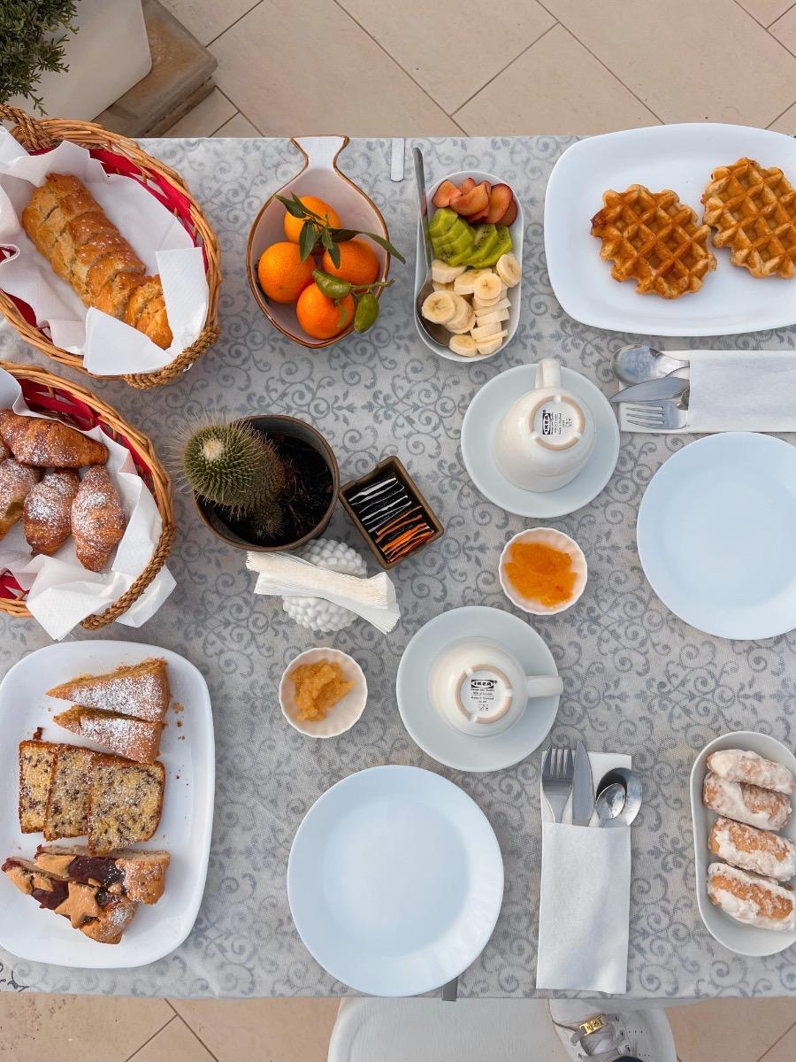 La colazione di REGINA MARGHERITA B&B