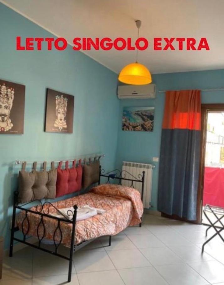 Letto singolo da poter aggiungere