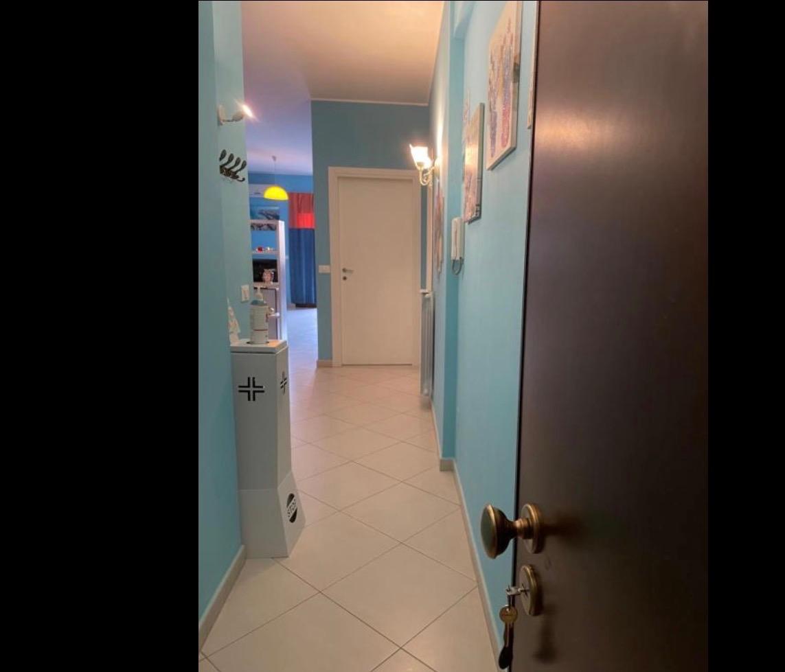 Porta ingresso