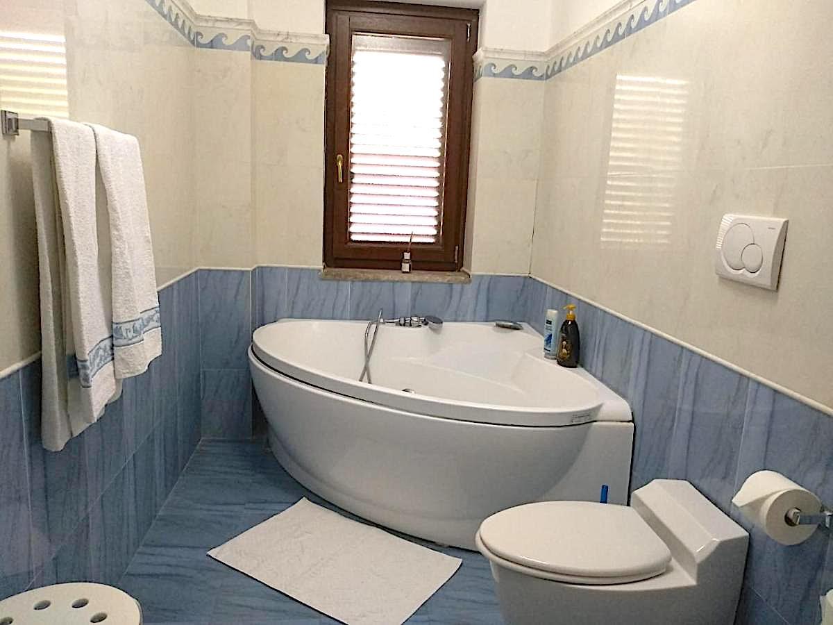 Bagno camera Magnolia.