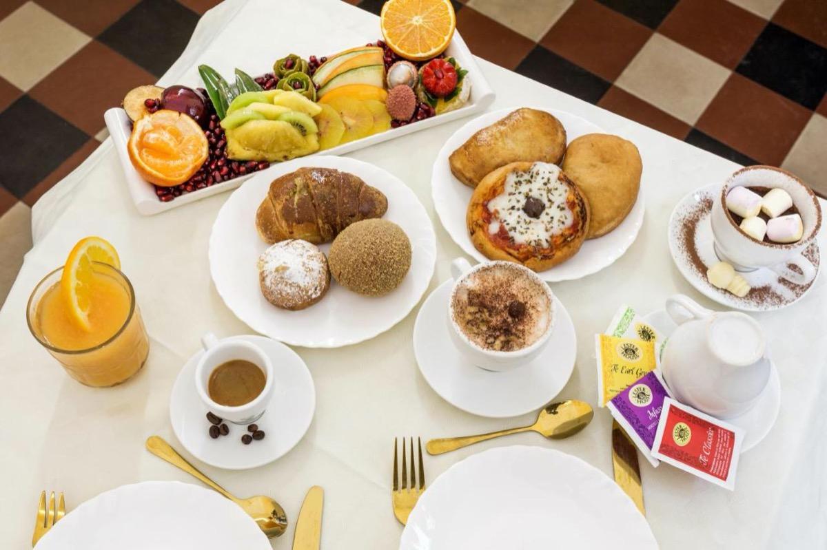 La colazione di LET'S