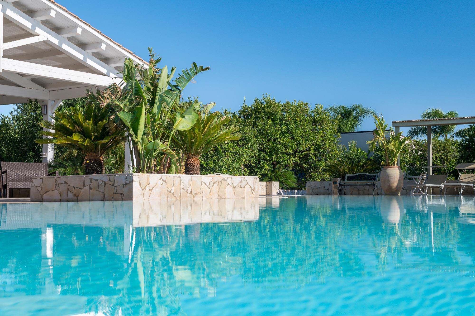 Piscina con acqua salata