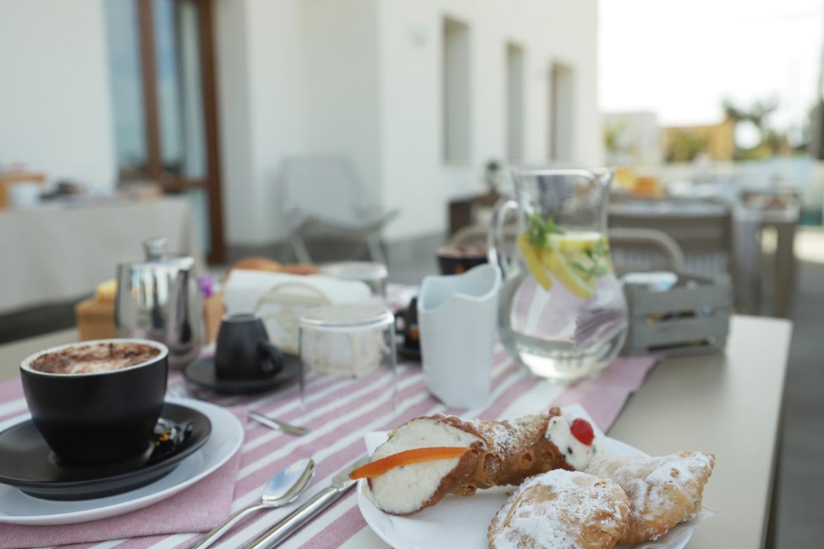 La colazione di VILLA LICARI STAGNONE