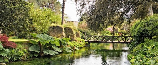 Riapre il giardino più bello d'Italia: il Giardino di Ninfa. La visita si prenota on line 