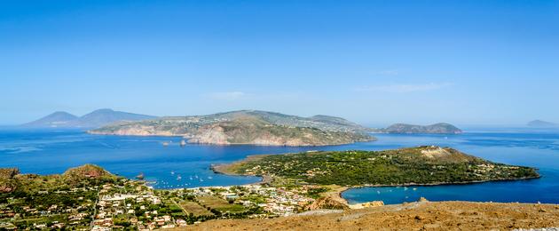 Eolie, un tuffo nella natura