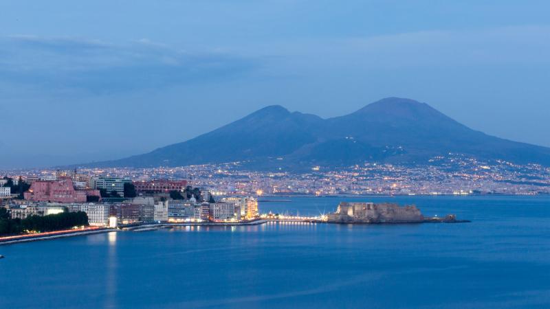 Itinerari insoliti a Napoli