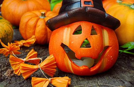 Ponte di Ognissanti/Halloween: le 5 destinazioni stregate più belle d'Italia