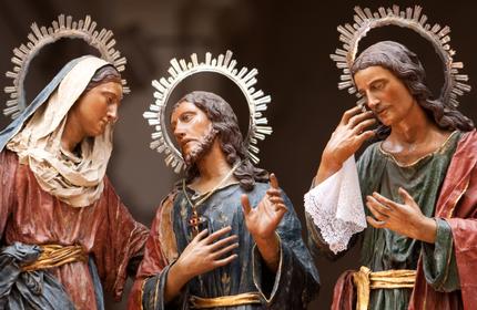 Riti pasquali in Italia: tradizioni, sapori e devozione da scoprire