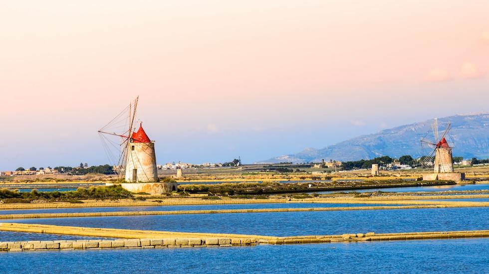 Weekend del 24-26 luglio: dall’archeologia al mare, passando per terme e città d’arte. Le migliori occasioni per partire spendendo meno di 200 euro