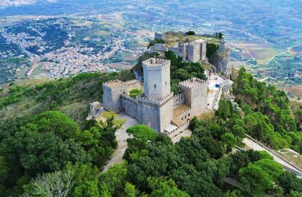 Weekend 30 ottobre–1 novembre 2026: cinque mete con tariffe medie sotto 200 euro