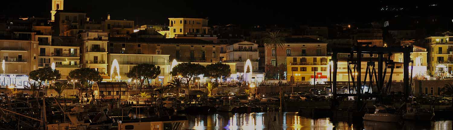 Marina di Camerota - Panorama notturno