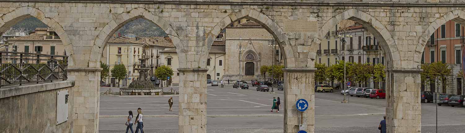 Sulmona - Piazza Garibaldi e Acquedotto Romano