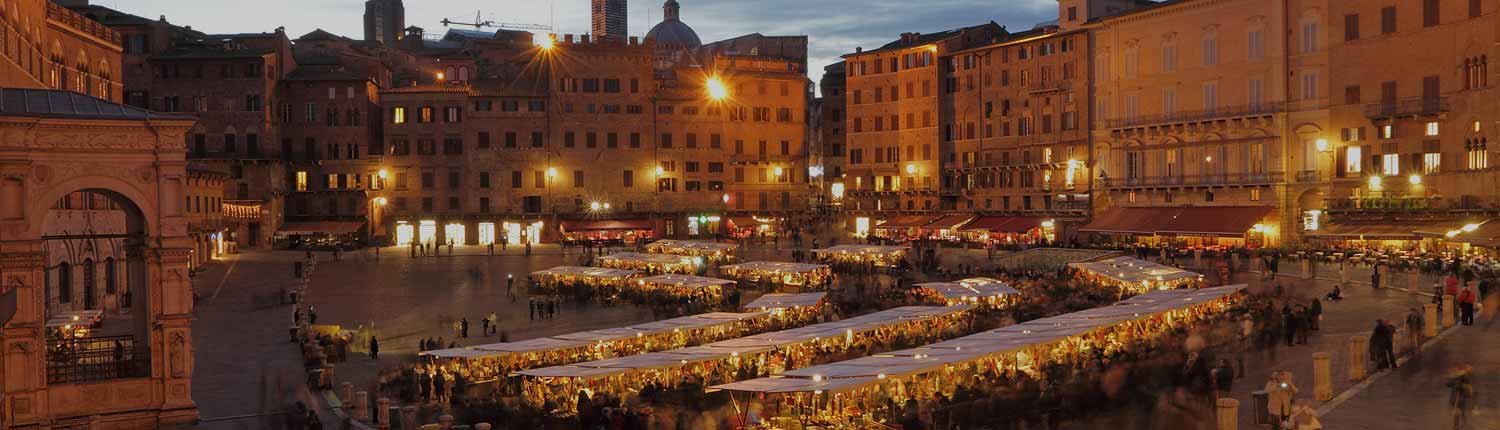 Siena - Mercato in Piazza del Campo