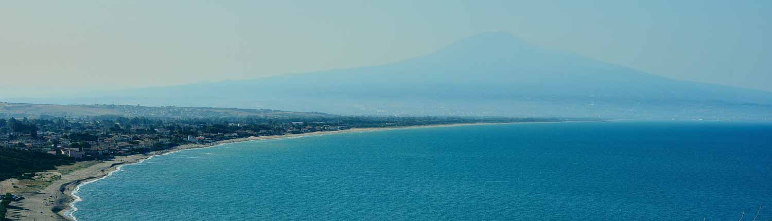 Agnone Bagni - Panorama con Etna