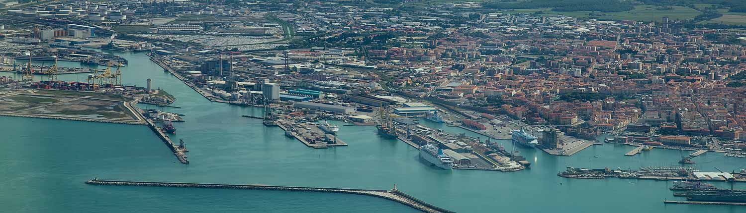 Livorno - Panorama aereo del Porto