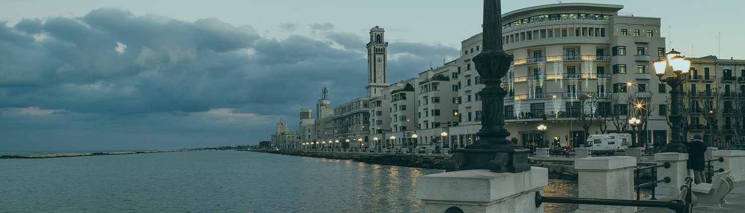 Bari - Lungomare al Tramonto