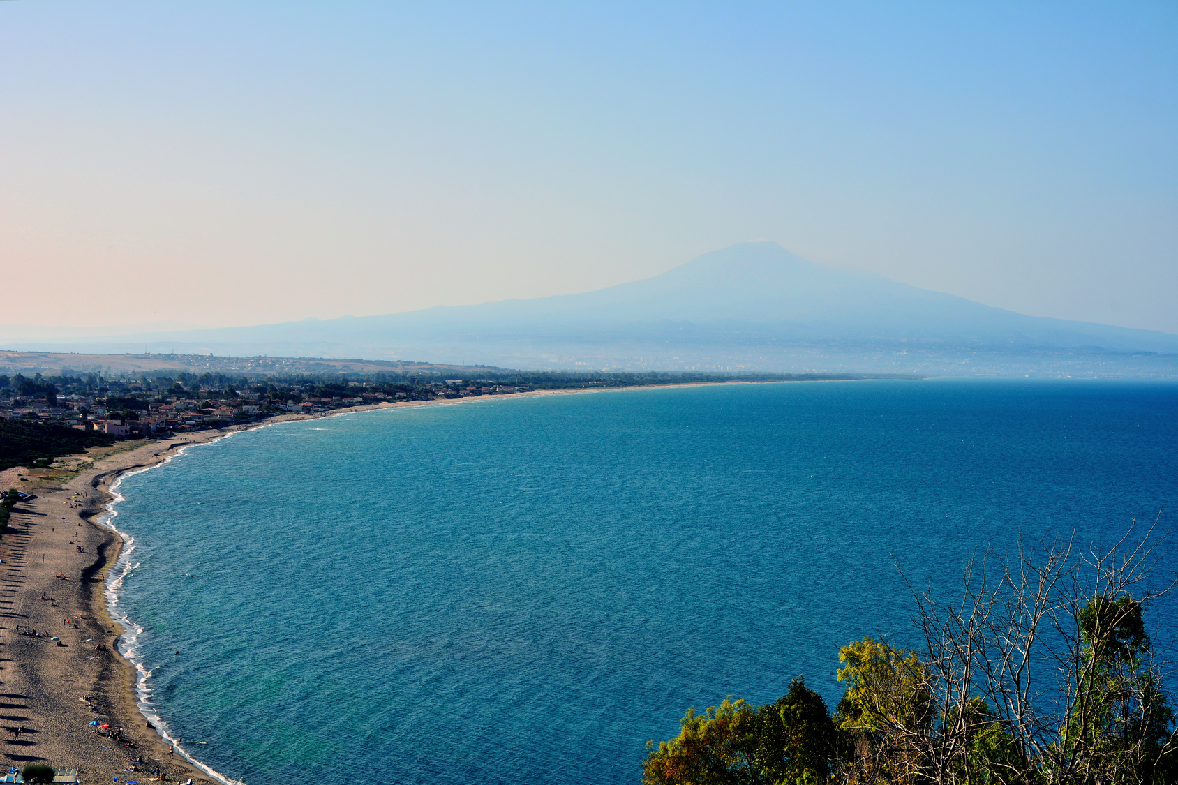 Agnone Bagni - Vista dell'Etna da Agnone Bagni