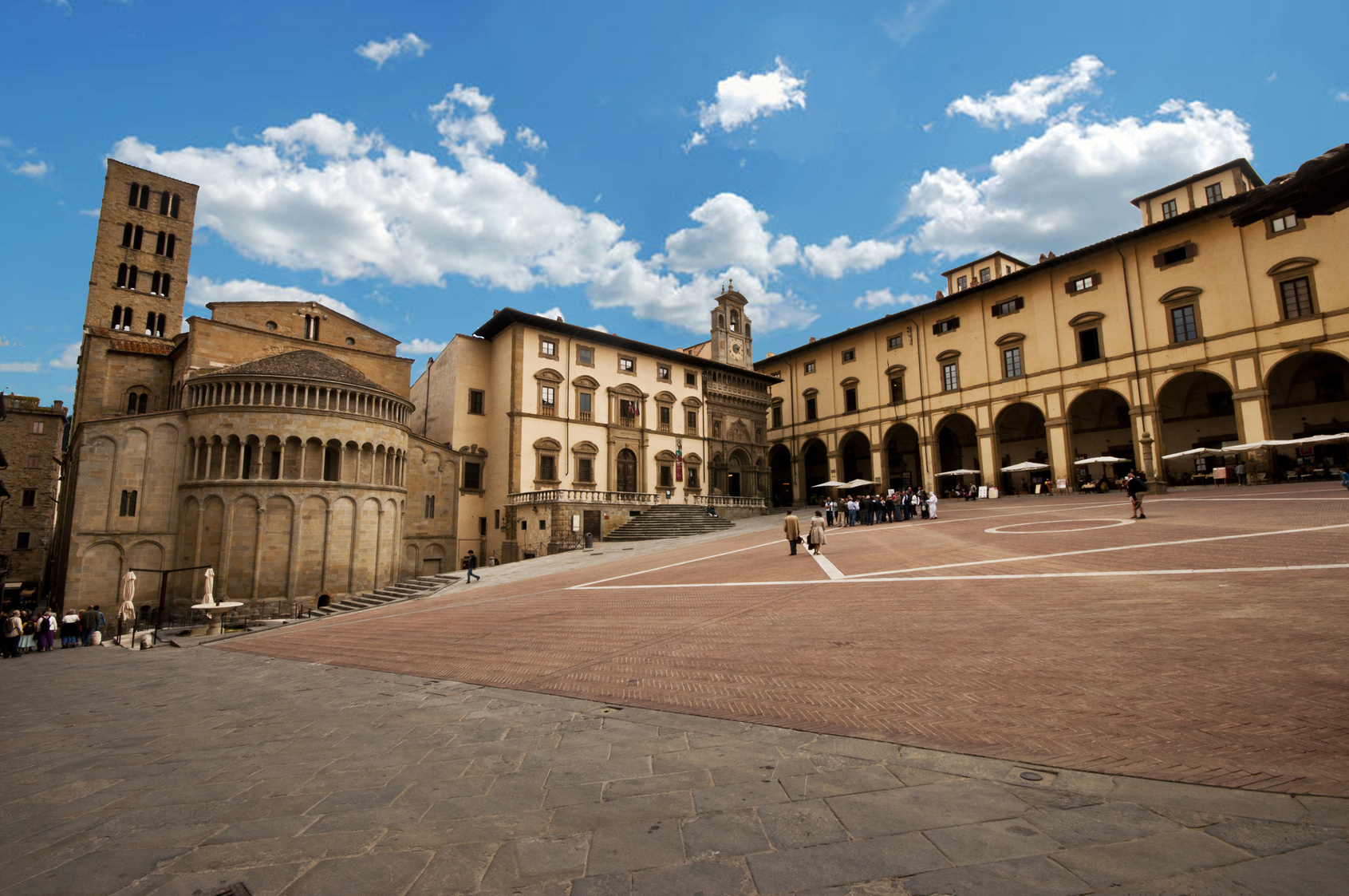 Arezzo - Piazza Grande - 