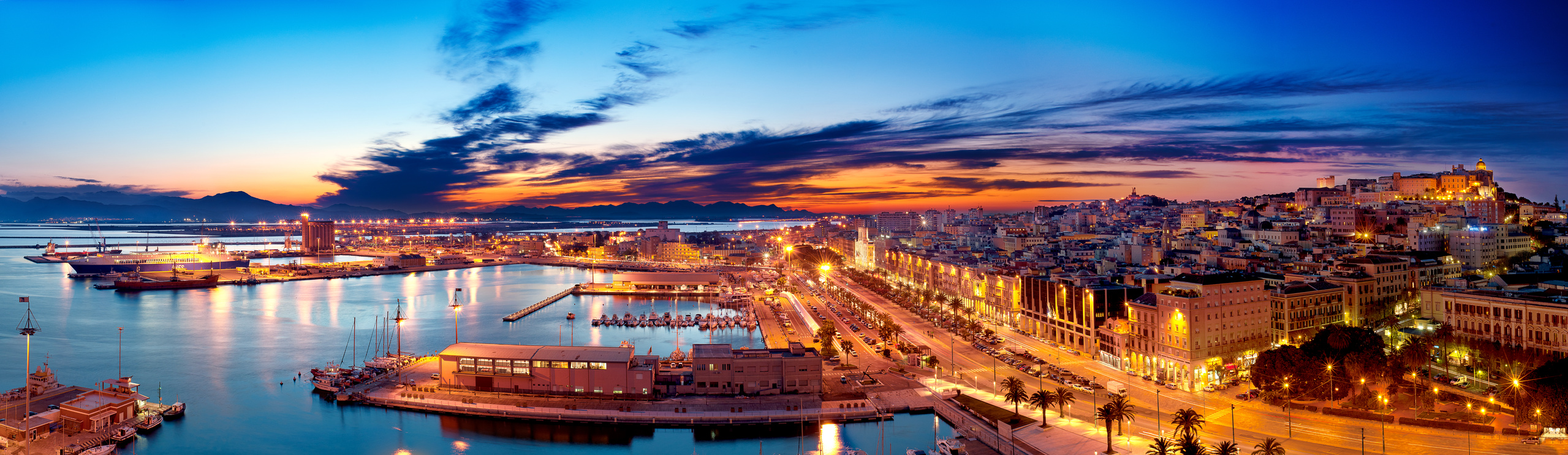 Cagliari - Panorama al tramonto - 