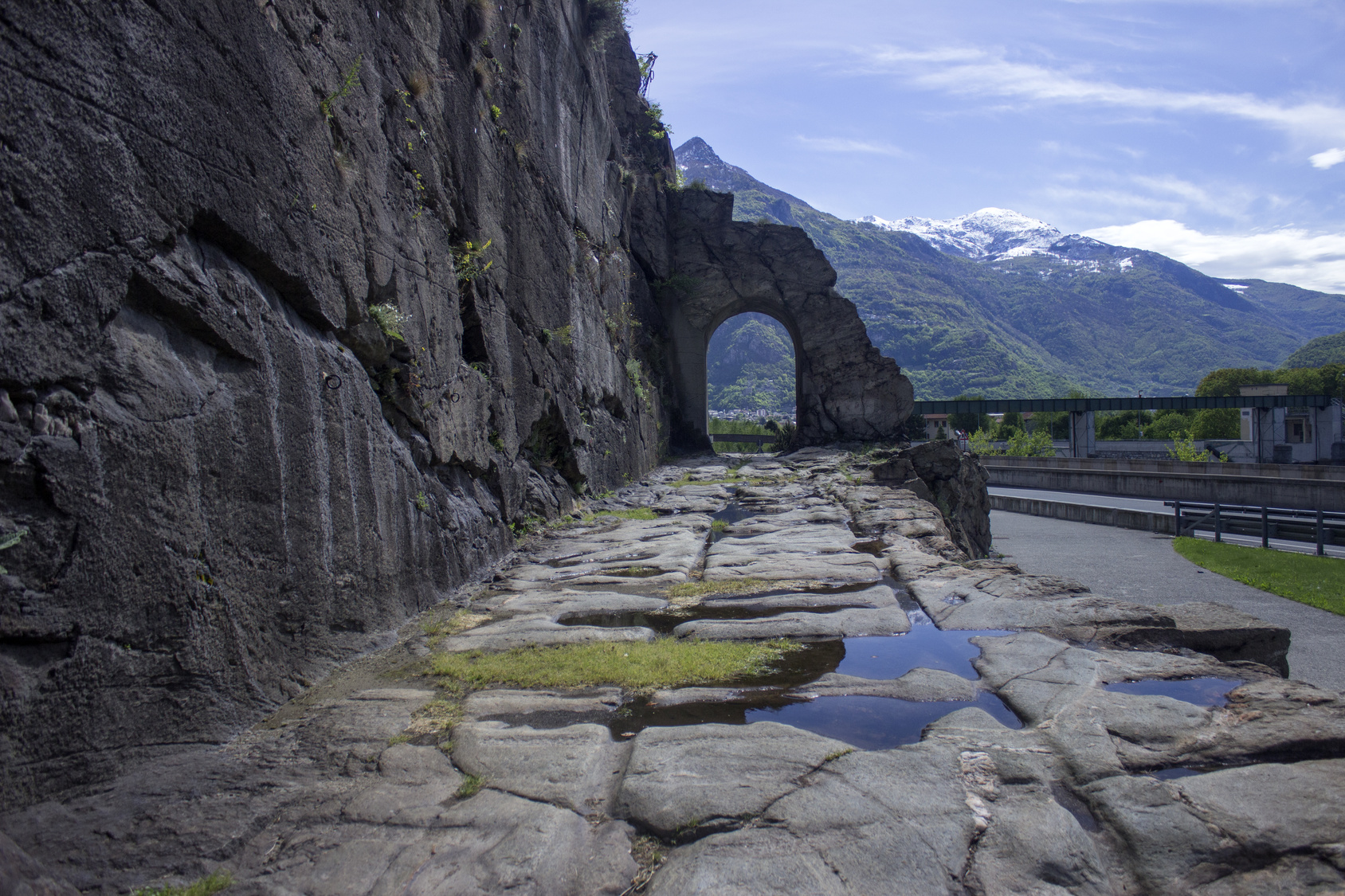 Donnas - Arco Romano ©Fotolia