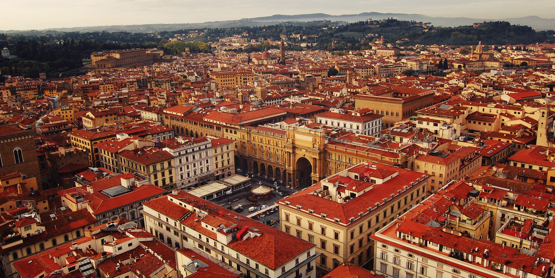 Firenze - Panorama su Piazza della Repubblica -