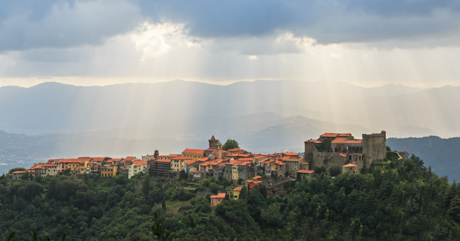 Fosdinovo - Panorama ©Fotolia