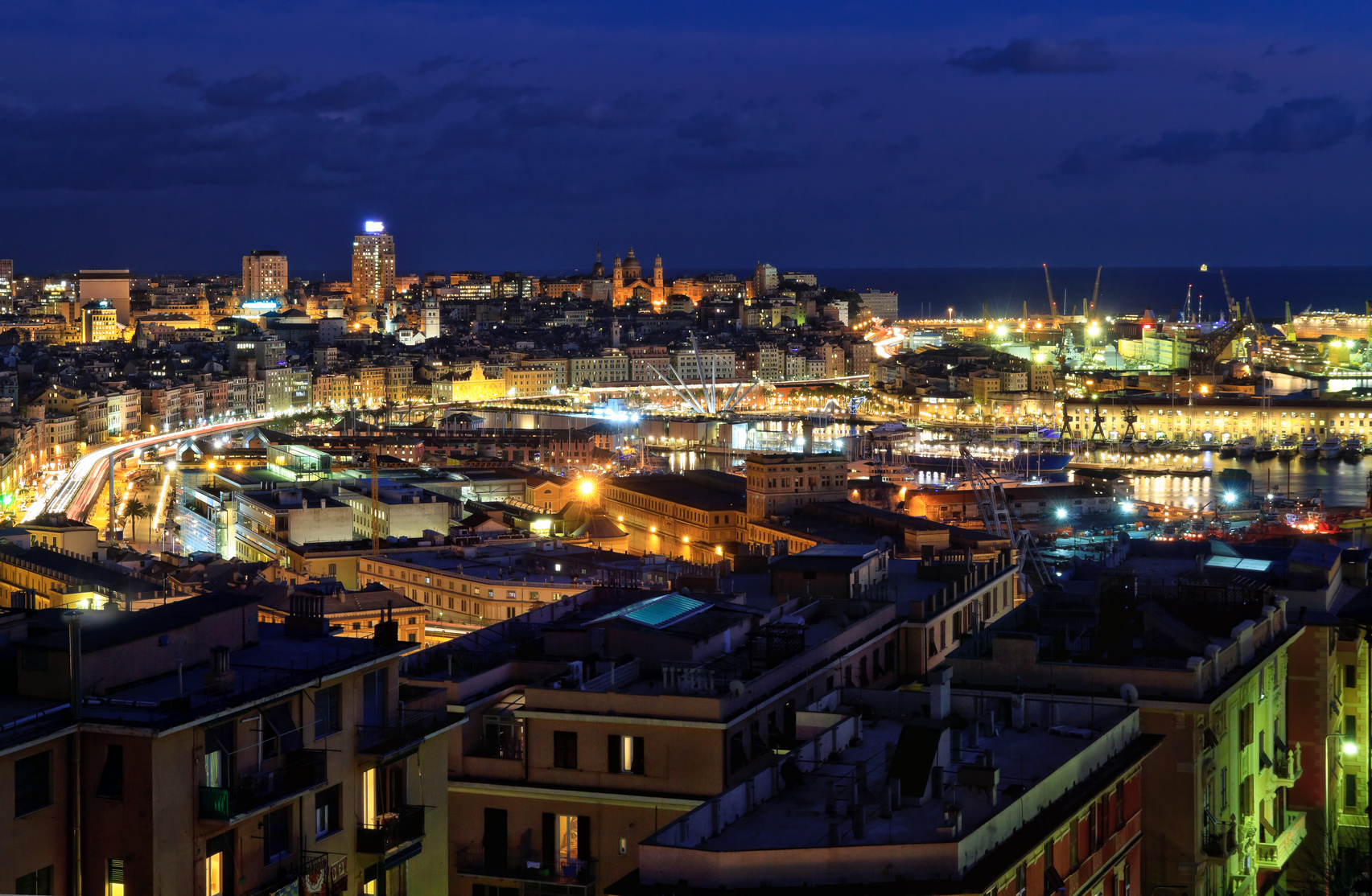 Genova - Panorama notturno - 