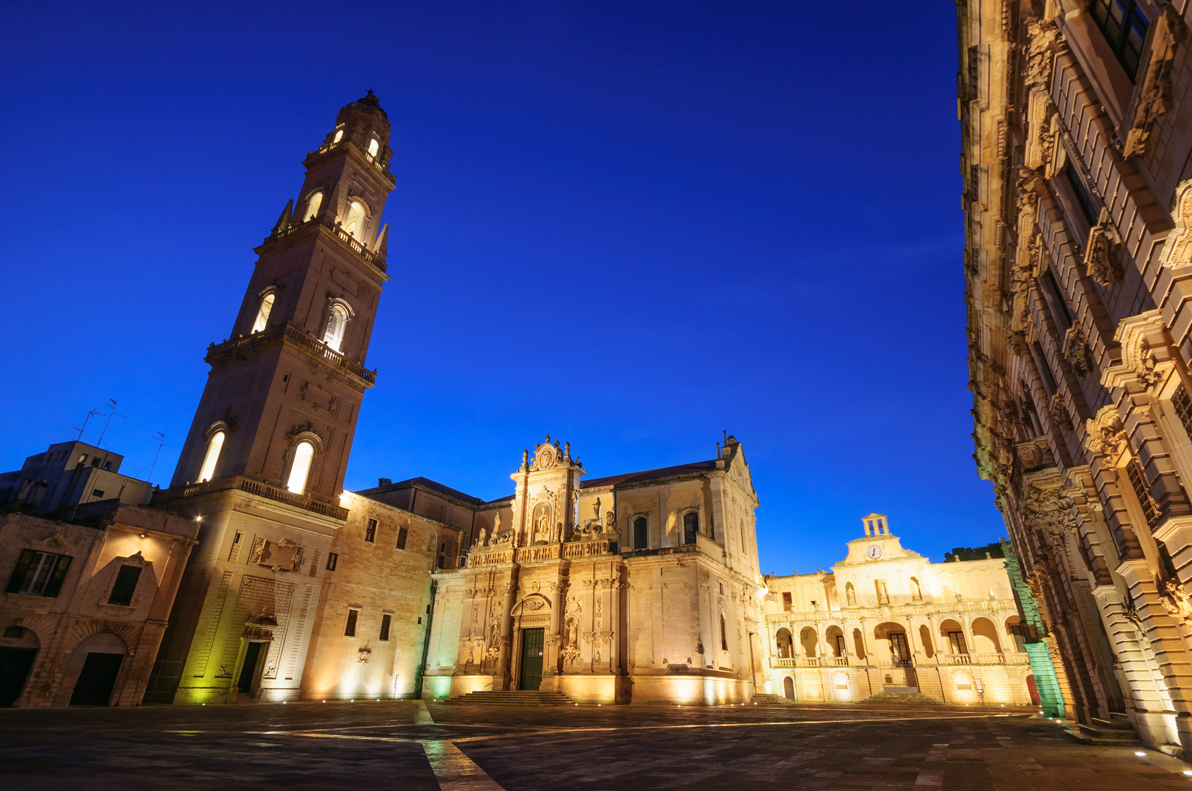 Lecce - Il Duomo ©Fotolia