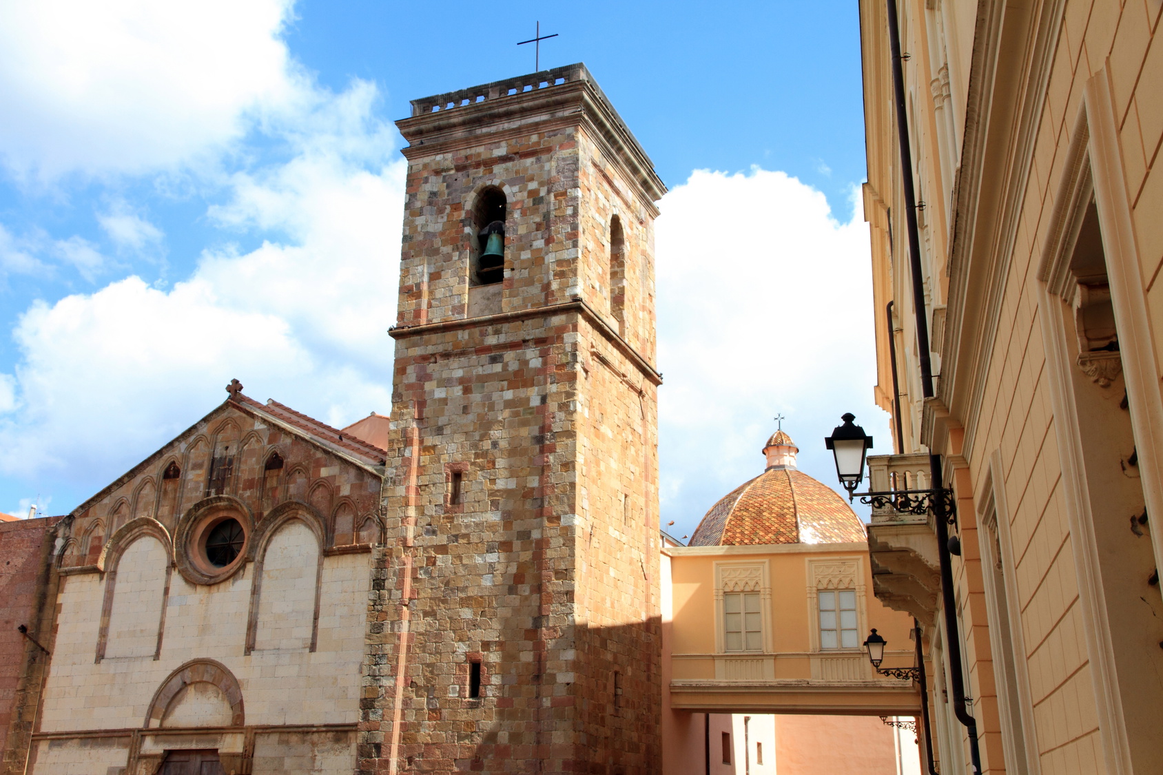 Iglesias - Cattedrale di Santa Chiara ©Fotolia