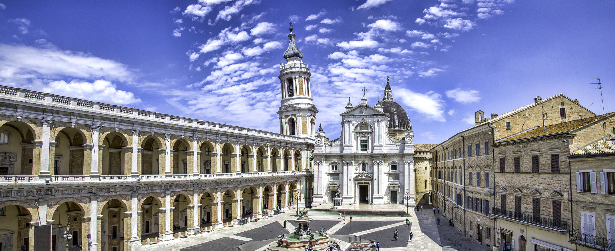 Santuario della Santa Casa di Loreto ©Fotolia