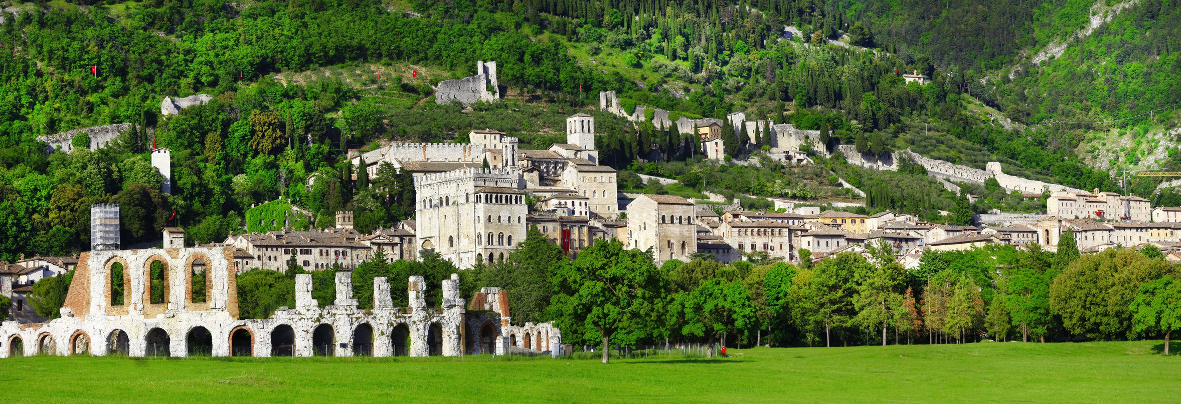 Gubbio - panorama ©Fotolia