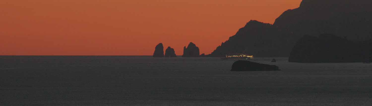 Faraglioni di Capri - Faraglioni di Capri visti da Praiano