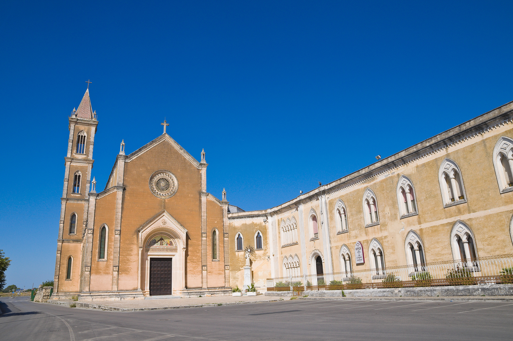 Manduria - Chiesa di Sant'Antonio ©Fotolia