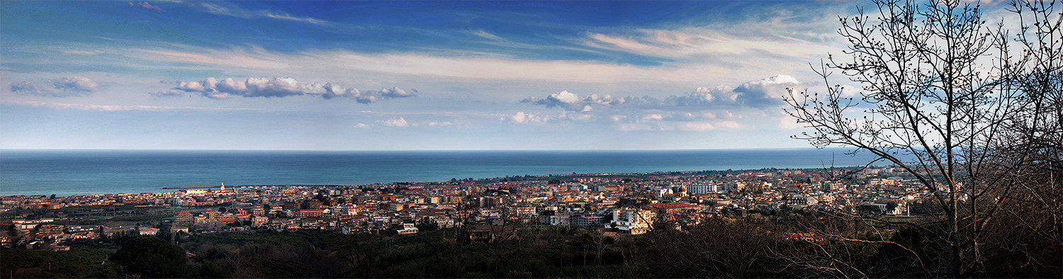 Panoramica Giarre Riposto ©Fotolia